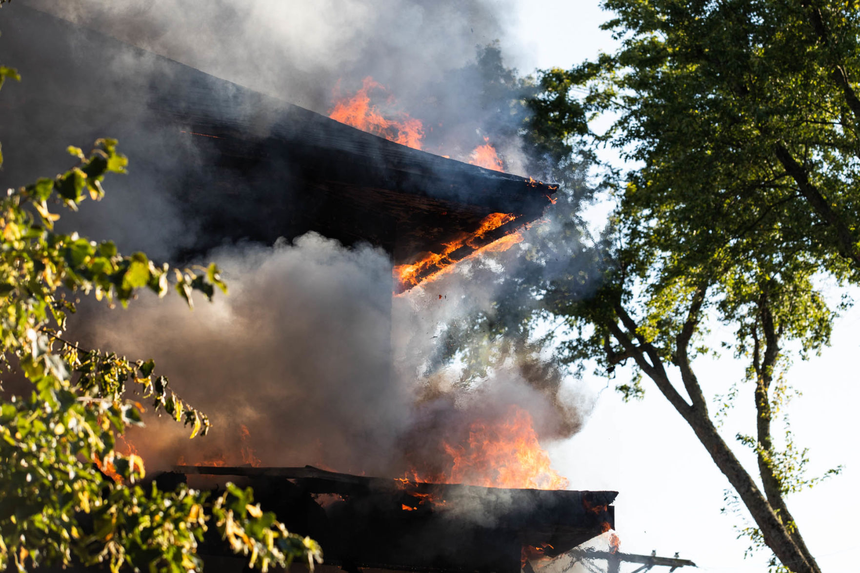 0921_wdj_housefire_ss-2.jpg